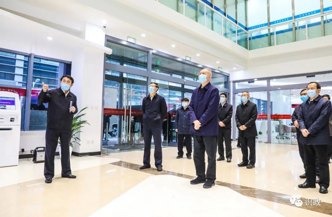 蔡奇陈吉宁到海淀区调研“两区”建设，1.jpg