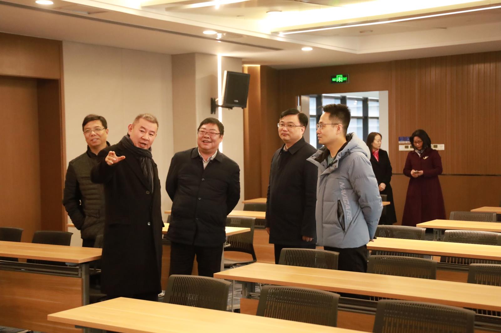 马一德教授调研中国（南通）知识产权保护中心2.jpg