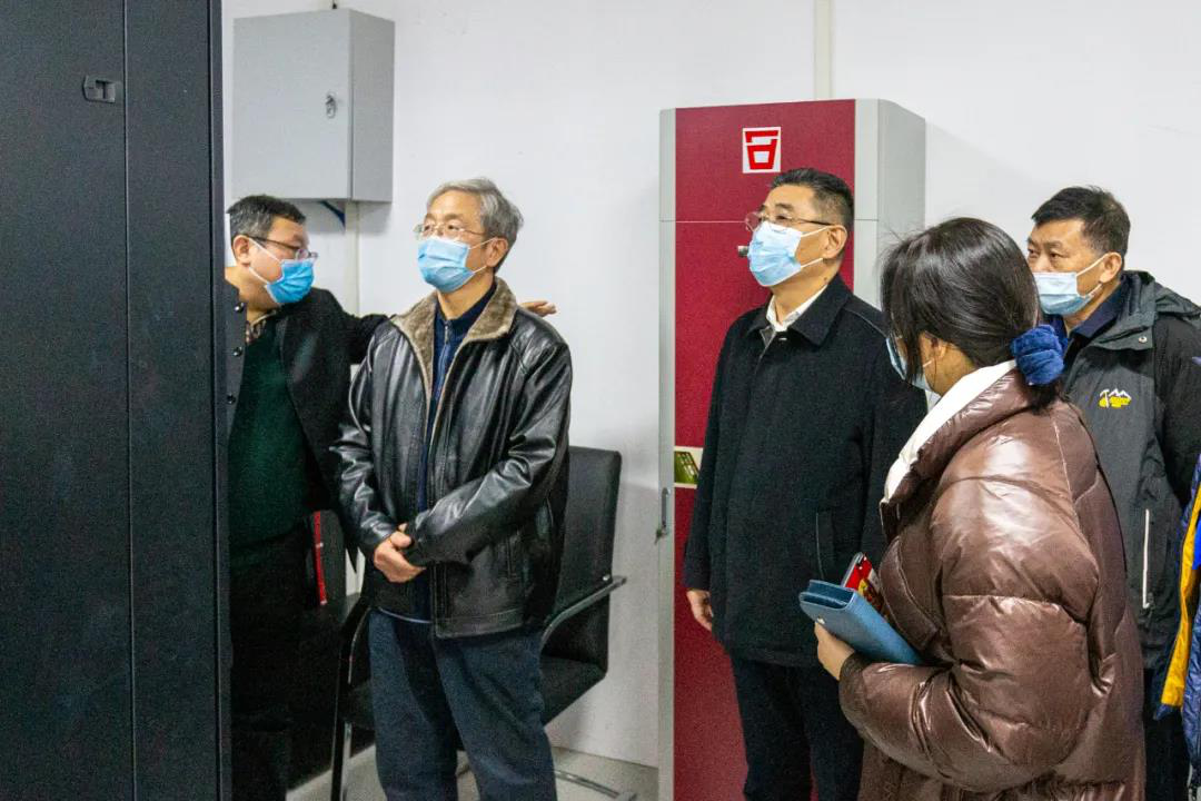 中国武汉（汽车及零部件）知识产权快速维权中心通过国家知识产权局验收2.png