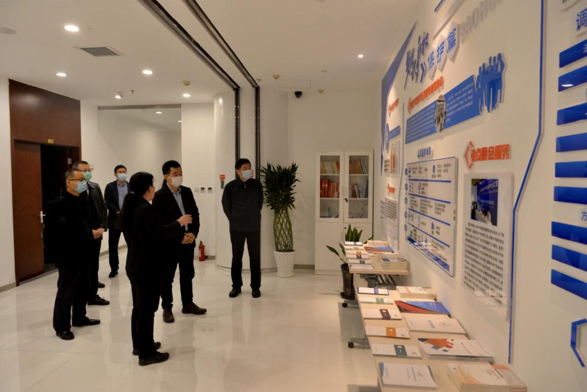 上海市知识产权局赴北京保护中心调研交流2.jpg