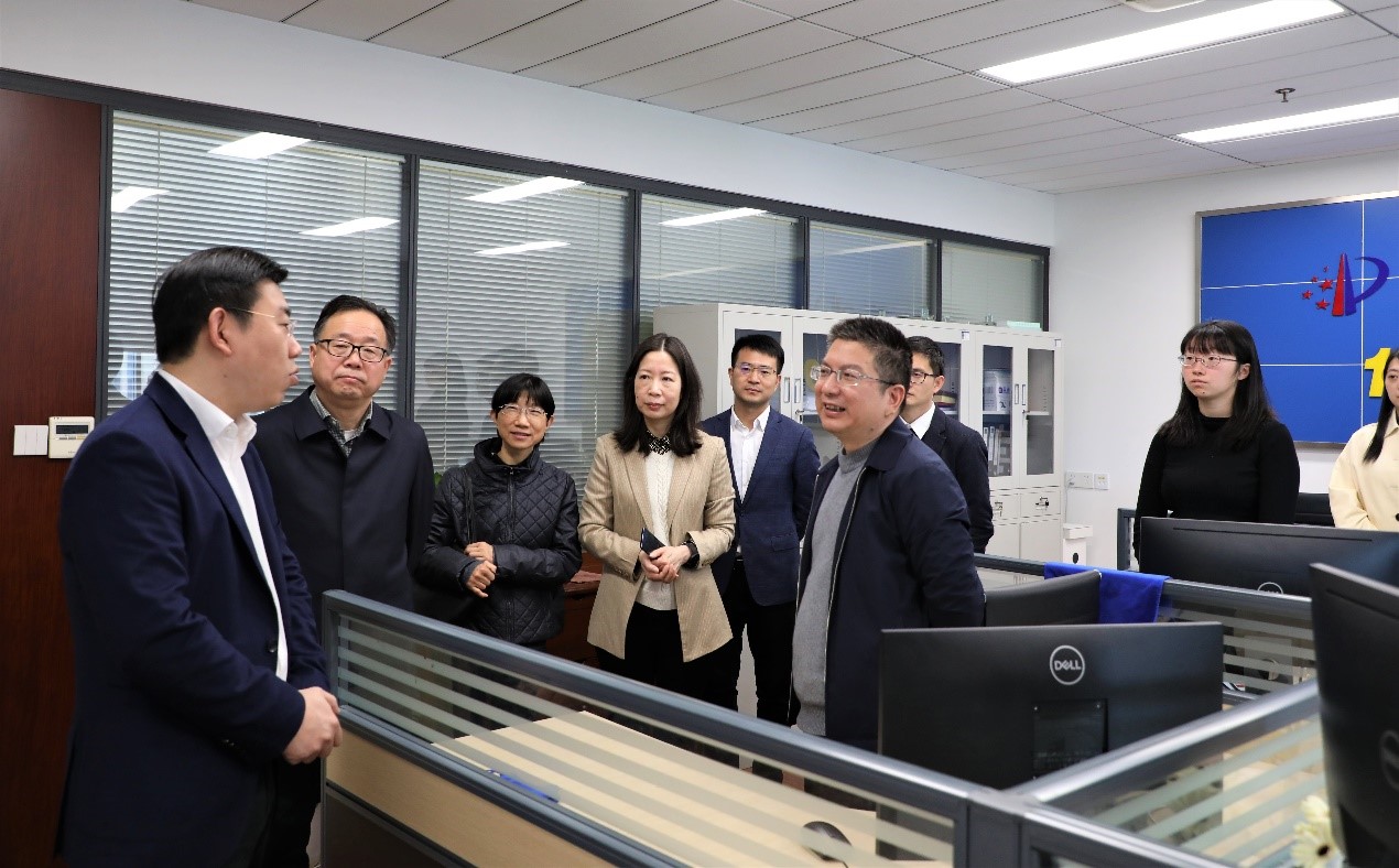 市人大常委会社会建设工委主任卢叶挺一行1.jpg