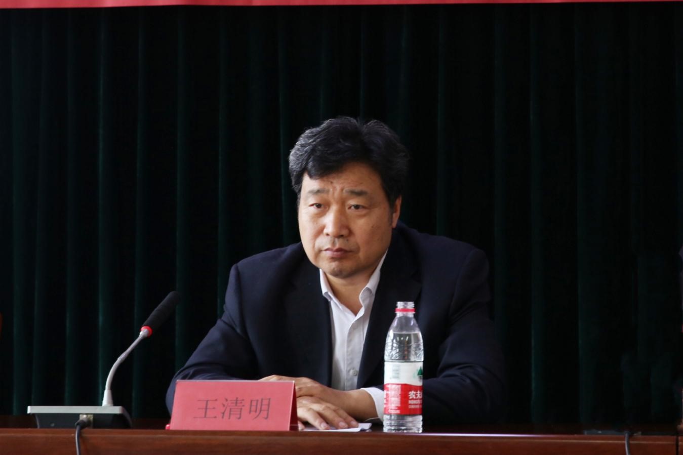 中国（潍坊）知识产权保护中心举办“4.26”世界知识产权日暨知识产权志愿者服务队授旗仪式3.jpg