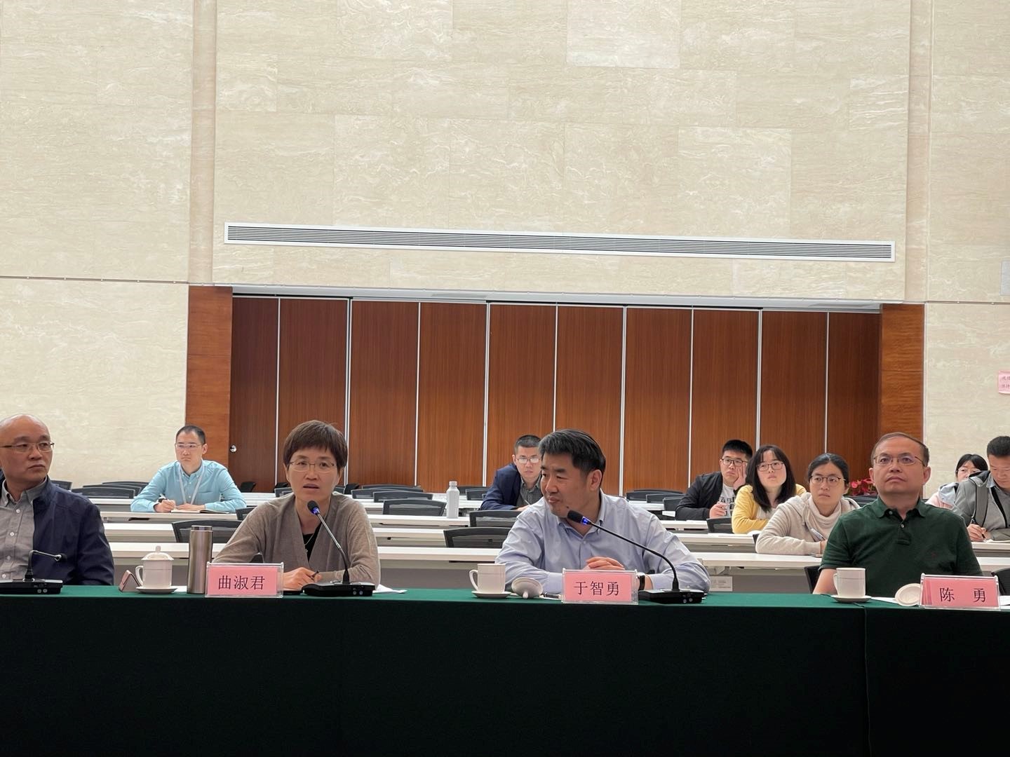 国家知识产权局实用新型审查部部长曲淑君一行到省知识产权保护中心调研座谈2.jpg