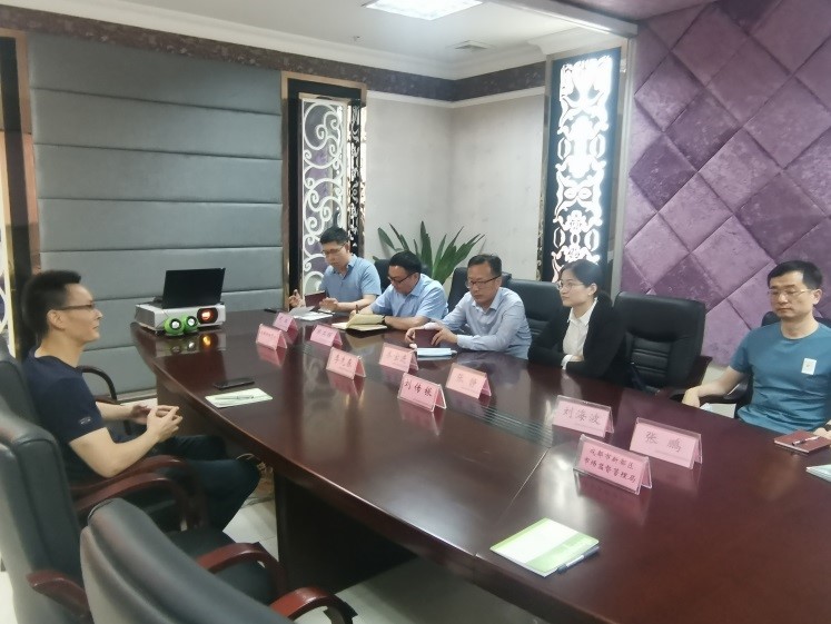 临沂市兰山区考察组 到我区知识产权快速维权中心交流座谈2.jpg