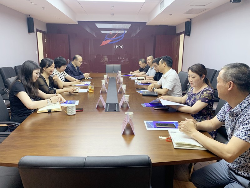 襄阳市市场监管局胡启敏副局长一行调研武汉保护中心3.jpg