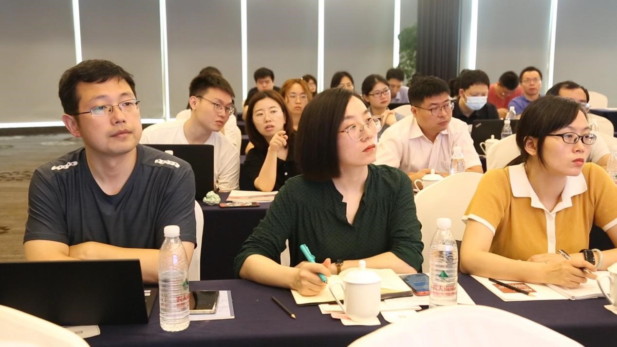 海外知识产权布局与纠纷应对培训班成功在我市举办1.jpg