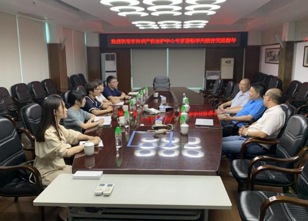 主动服务 对接需求——汕头市知识产权保护中心为汕头企业送知识产权服务包2.jpg