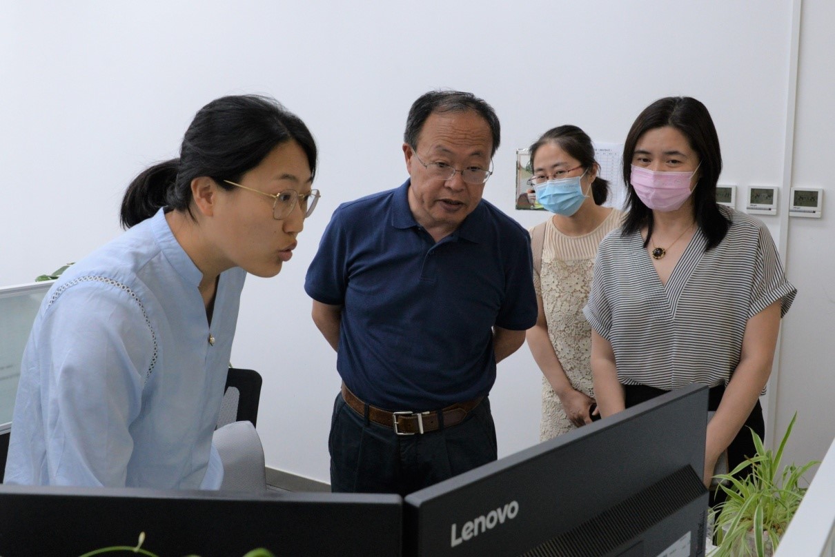 国家知识产权局专利局审查业务管理部调研北京保护中心2.jpg