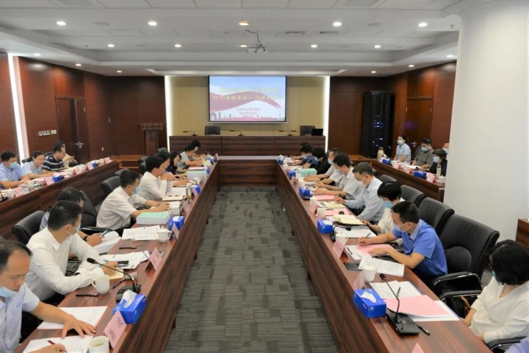 北京市人大常委会副主任杜飞进调研知识产权综合立法工作2.jpg