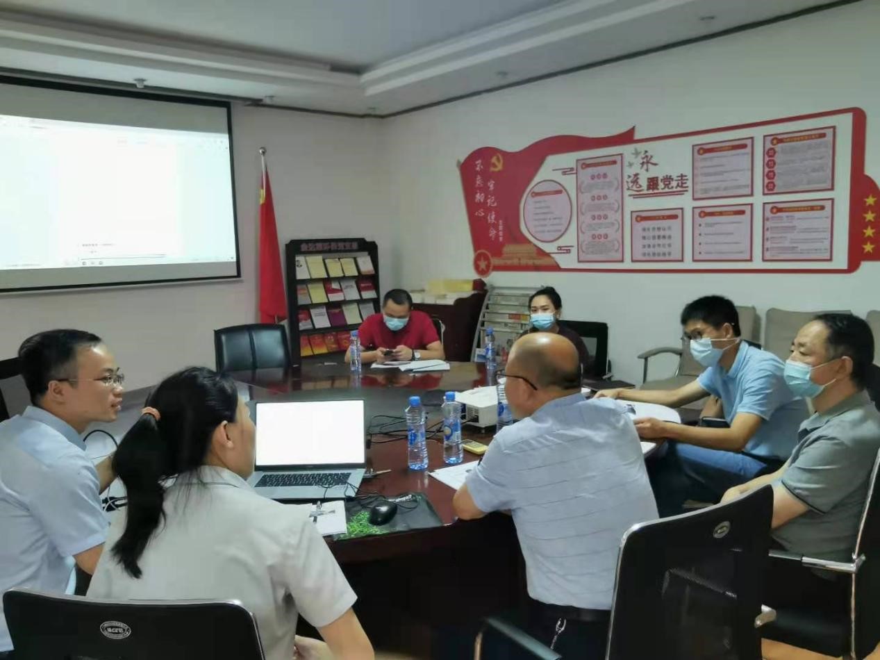 南昌保护中心联合新建区市场监督管理局赴金达莱公司调研2.jpg
