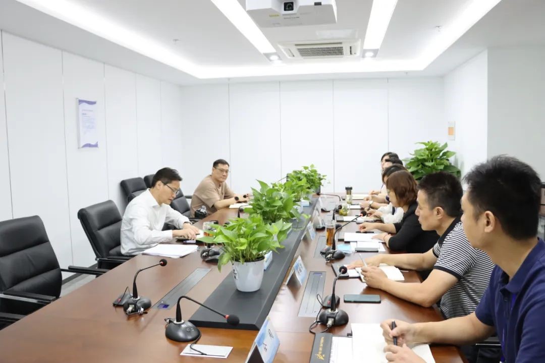 徐州市市场监管局局长吕宣瑞莅临徐州保护中心考察指导工作.jpg