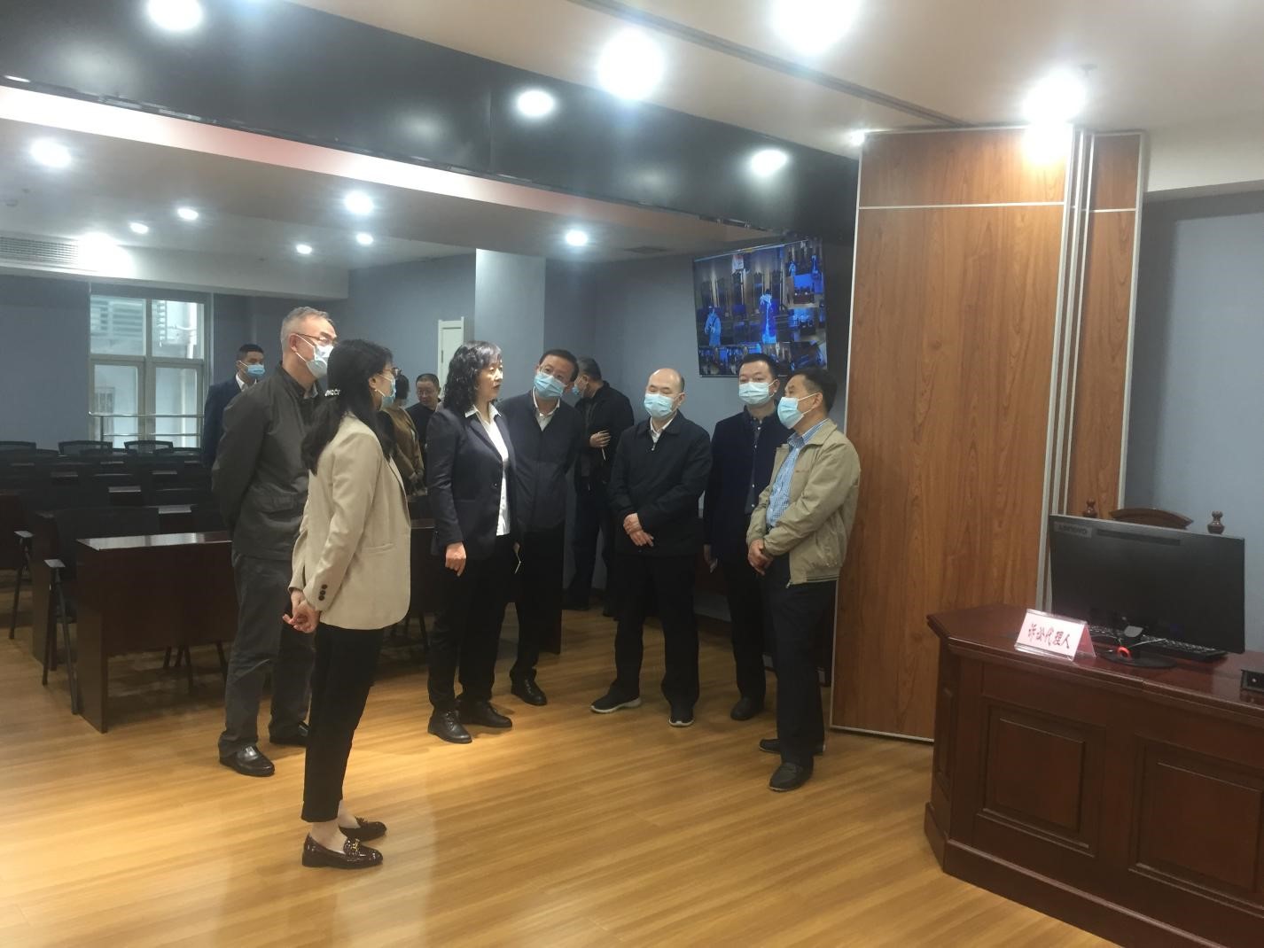 武汉市人大监察和司法委员会调研保护中心知识产权纠纷多元化解工作.jpg