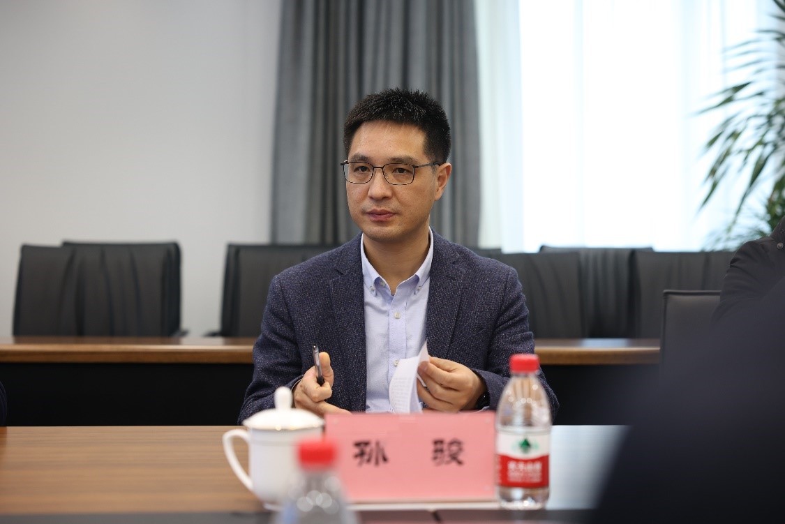 新闻稿—市委副秘书长孙骏现场调研综合体试运行情况5.jpg