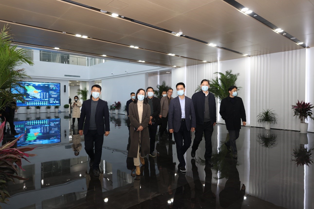 新闻稿—市委副秘书长孙骏现场调研综合体试运行情况1.jpg