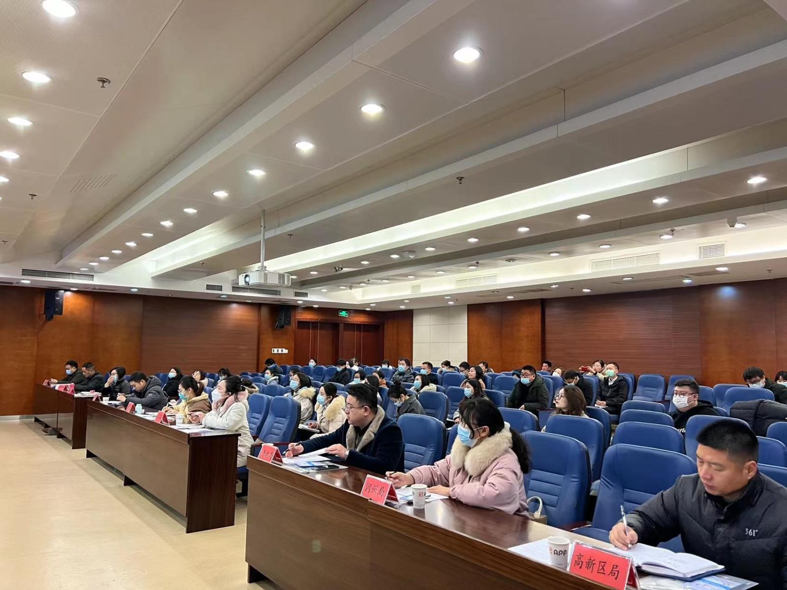 镇江市知识产权维权援助中心与江苏大学联合举办2021年知识产权保护及 专利侵权培训班2.jpg