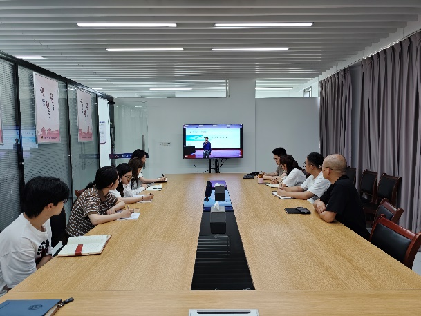 7.30以学促干 实训强能——上海市奉贤区知识产权快速维权中心开展第一期商标业务集中培训1.png